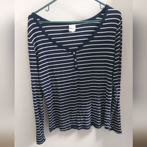 Navy blue and white MEDIUM striped shirt by Stars Above🌠5 for $20🌠